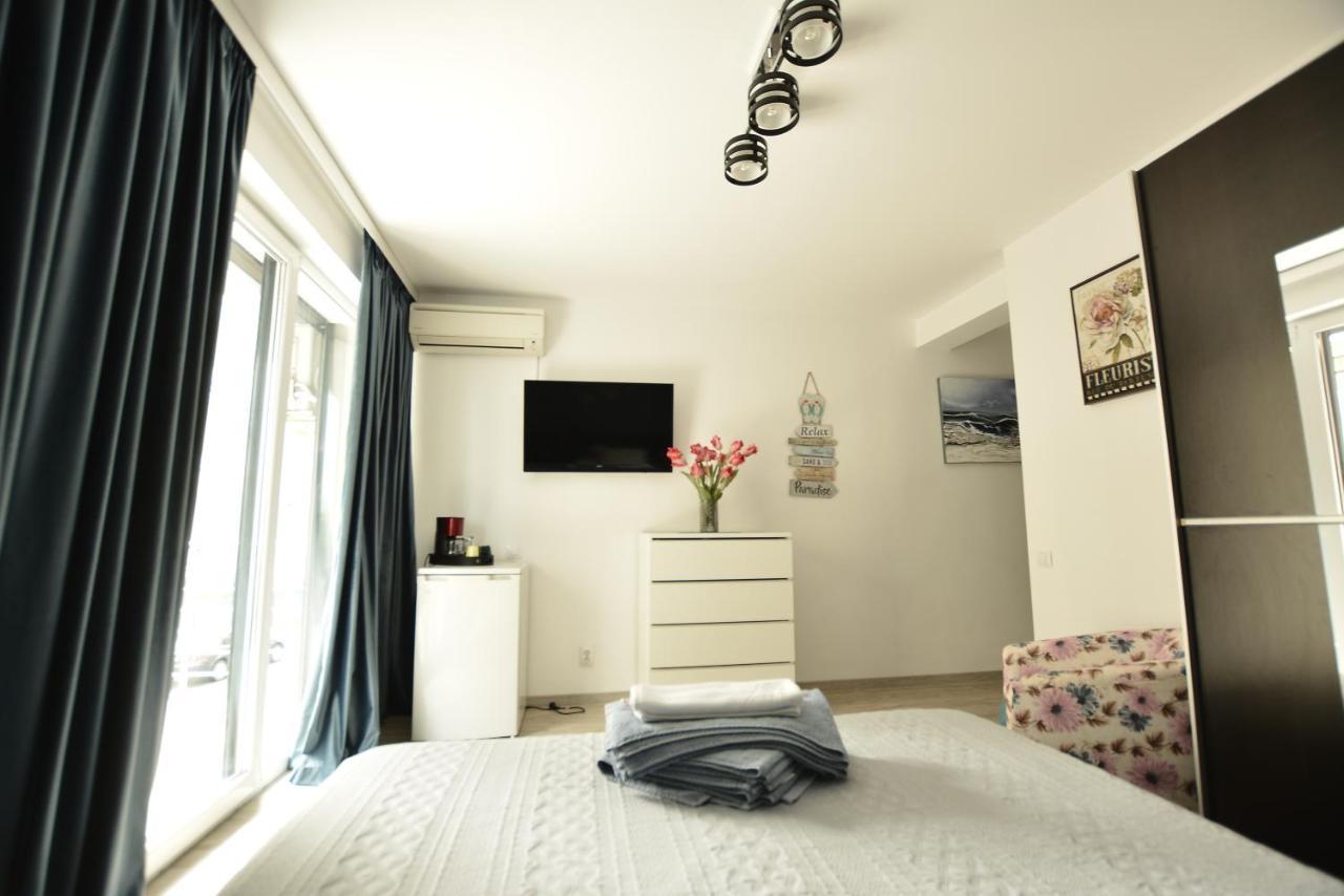 Mario Apartamente - Romantic Mamaia Ngoại thất bức ảnh